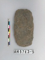 藏品(打製石斧)的圖片